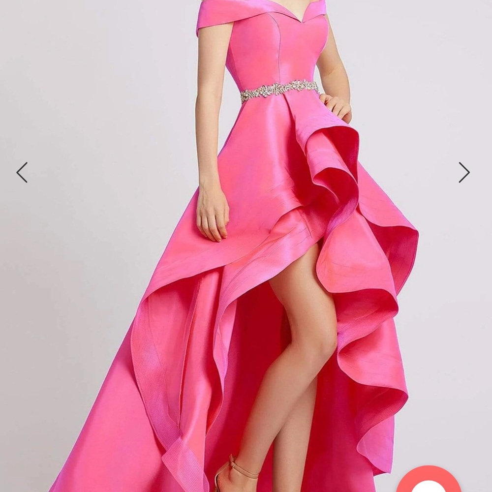 NWOT Mac Duggal high low in true pink
